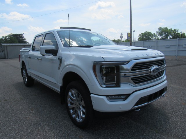 2022 Ford F-150 LIMITED SuperCrew  4WD in Cleveland